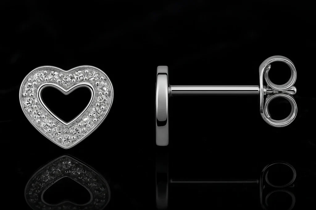 clou d'oreille diamant coeur